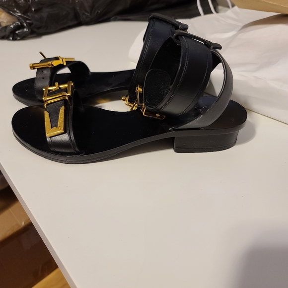 Versace sandals - Picture 3 of 4